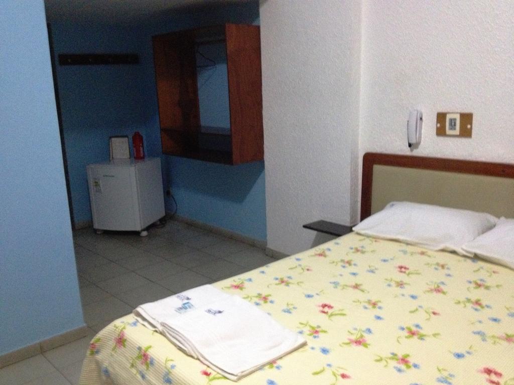 Hotel Fenix 萨尔瓦多 外观 照片